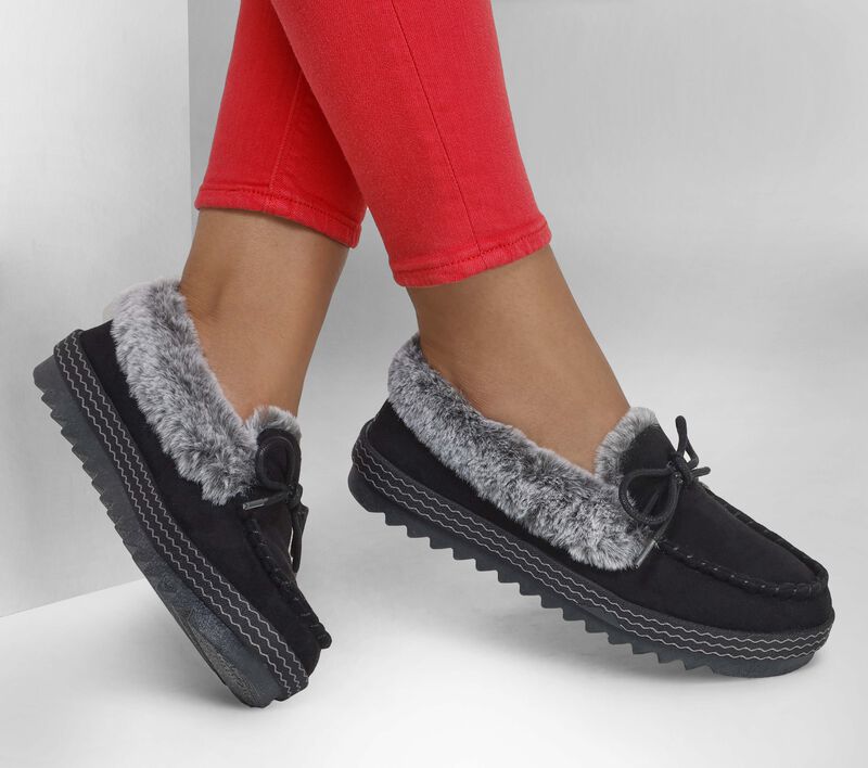 Dámské Pantofle Skechers BOBS Cozy Kiss - Saccharine Černé | CZ.113702BLK