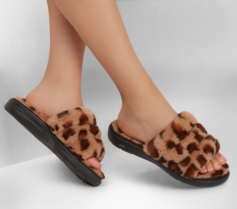 Dámské Pantofle Skechers GO Lounge: Arch Fit Lounge - Furrreal Leopard | CZ.175106LPD