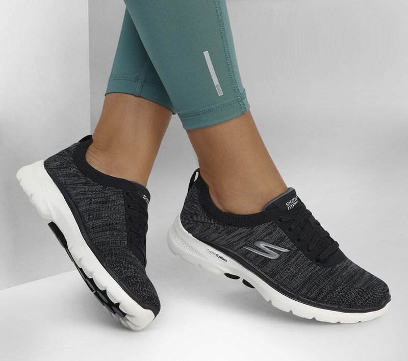 Dámské Sportovní Tenisky Skechers GO WALK 6 - Kacy Černé Bílé | CZ.124561BKW