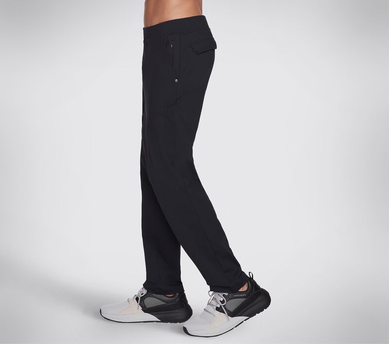 Pánské Kalhoty Skechers GOWALK Pant - Recharge Černé | CZ.MPT91BLK