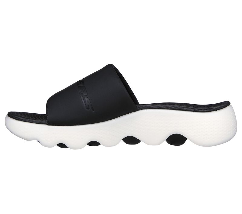 Pánské Sandály Skechers GO WALK Massage Fit - Kneaded Relief Černé Bílé | CZ.229091BKW